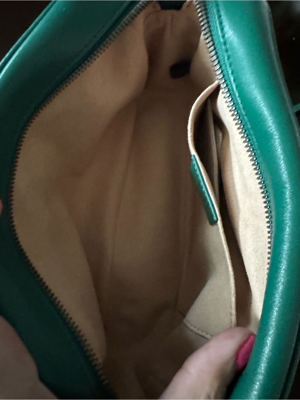 ✨ GUCCI Emerald Green Matelassé Leather Small GG Marmont Camera Bag - Picture 8 of 9